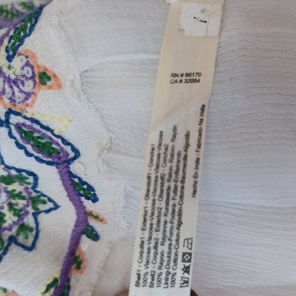 Free People Top Embroidered V Neckline  Beaded Detail Chiffon Top Size Medium - Picture 9 of 12